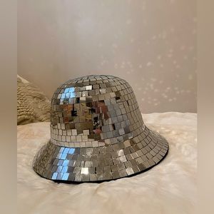 DISCO BALL BUCKET HAT